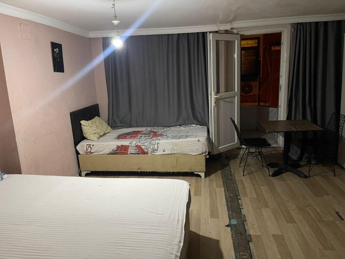 Ryn Prestij Hotel Istanboel Buitenkant foto
